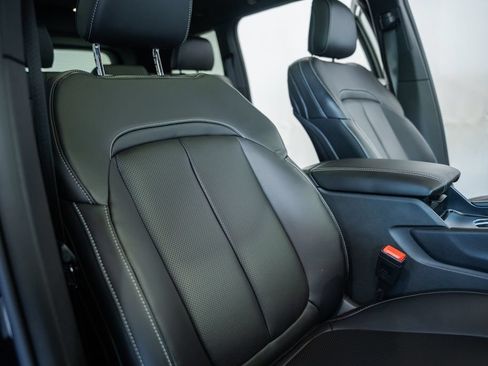 New 2026 Jeep Grand Cherokee Limited AWD/4WD image 37