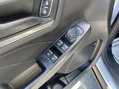 Used 2025 Ford Escape Active AWD/4WD image 10