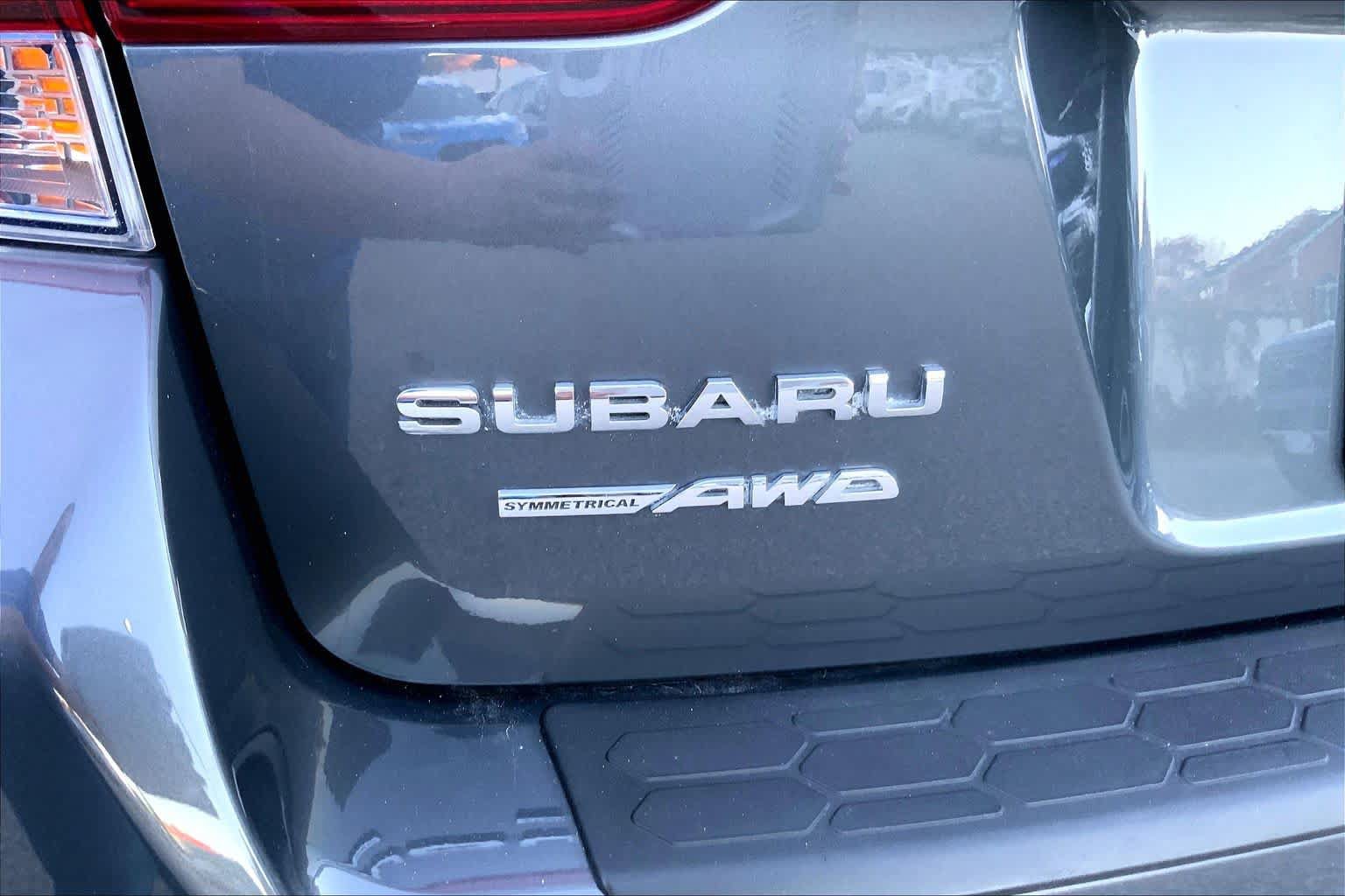 Used 2023 Subaru Crosstrek 2.0i Premium AWD/4WD image 32