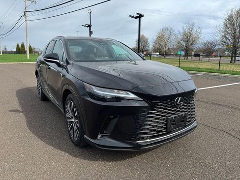 Used 2023 Lexus RX 350 Premium Plus w/ Accessory Package image 6