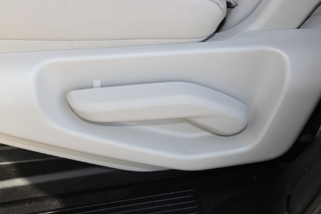 Used 2023 Jeep Grand Wagoneer L 4WD w/ Flexible Seating Group image 47