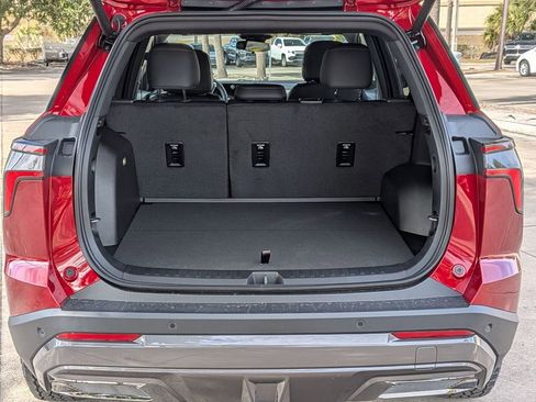 New 2026 Chevrolet Equinox ACTIV w/ Convenience Package III image 22