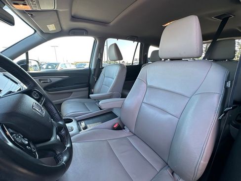 Used 2021 Honda Pilot Special Edition image 13