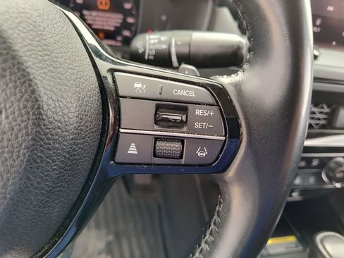 Used 2023 Honda Accord Touring image 23