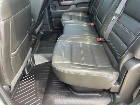 Used 2019 GMC Sierra 3500 Denali w/ Duramax Plus Package image 23