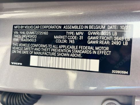 New 2026 Volvo XC40 B5 Ultra w/ Climate Package image 21