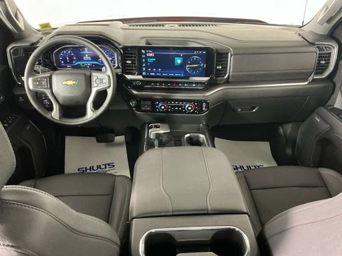 Used 2023 Chevrolet Silverado 1500 LTZ AWD/4WD image 16
