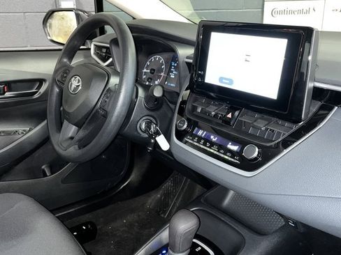 Used 2024 Toyota Corolla LE image 9