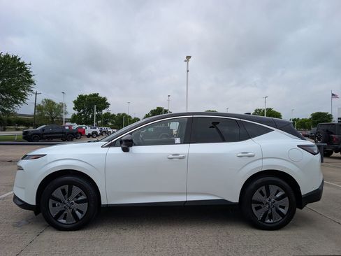 Certified 2025 Nissan Murano SL AWD/4WD image 3