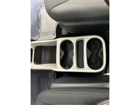 Used 2019 Chrysler Pacifica LX FWD image 21