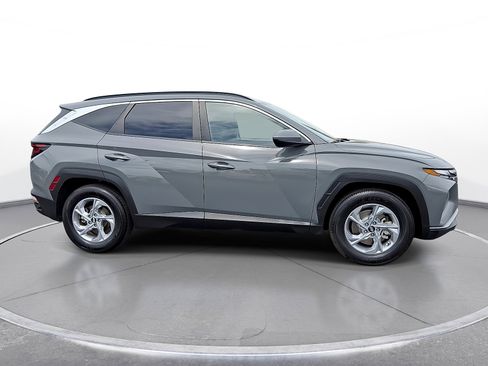 Used 2024 Hyundai Tucson SEL FWD image 9