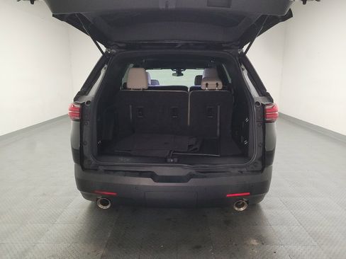 Used 2022 Chevrolet Traverse LS w/ LPO, Cargo Package AWD/4WD image 29