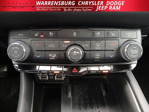Used 2025 Dodge Durango R/T AWD/4WD image 22