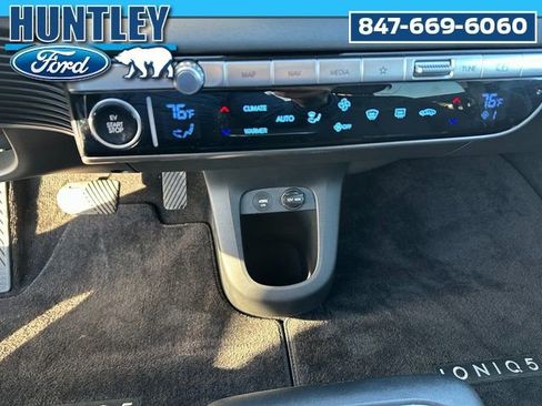 Used 2023 Hyundai Ioniq 5 SEL image 24