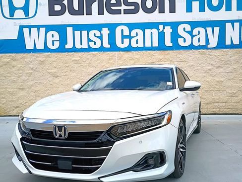 Used 2022 Honda Accord Touring image 7