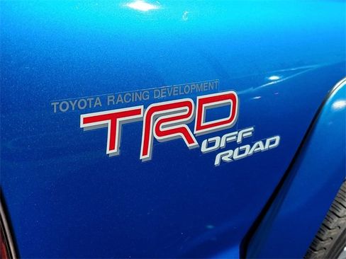 Used 2008 Toyota Tacoma PreRunner image 4