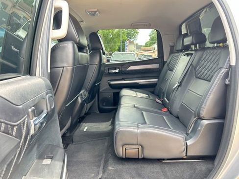 Used 2017 Toyota Tundra Platinum AWD/4WD image 16