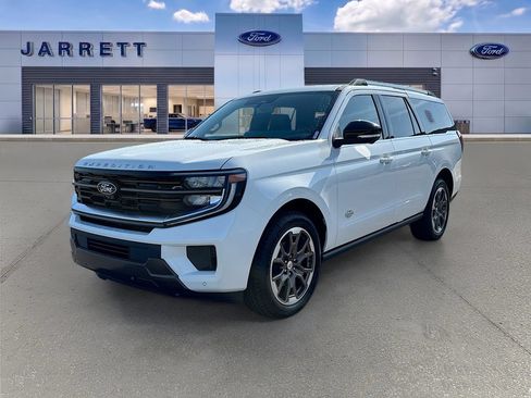 New 2027 Ford Expedition Max King Ranch AWD/4WD image 3