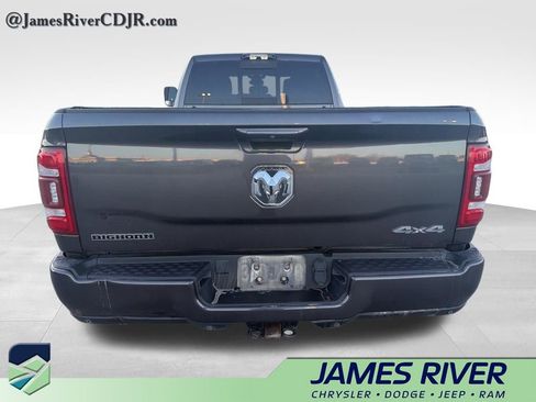 Used 2022 RAM 2500 Big Horn w/ Level C Equiment Group image 7