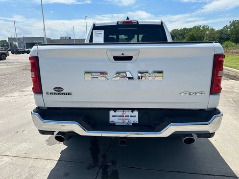 Used 2025 RAM 1500 Laramie AWD/4WD image 6