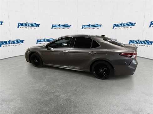 Used 2023 Toyota Camry XSE image 7
