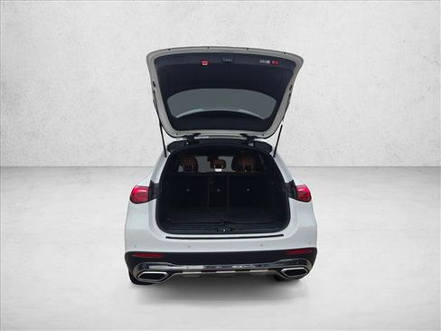 Certified 2026 Mercedes-Benz GLC 300 image 6