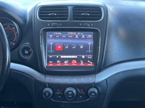 Used 2020 Dodge Journey Crossroad image 26