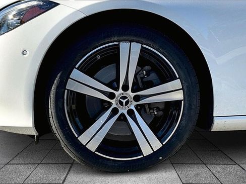 Certified 2025 Mercedes-Benz C 300 4MATIC Sedan image 38