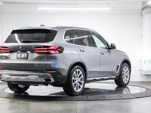 Used 2025 BMW X5 sDrive40i w/ Parking Assistance Package RWD image 5