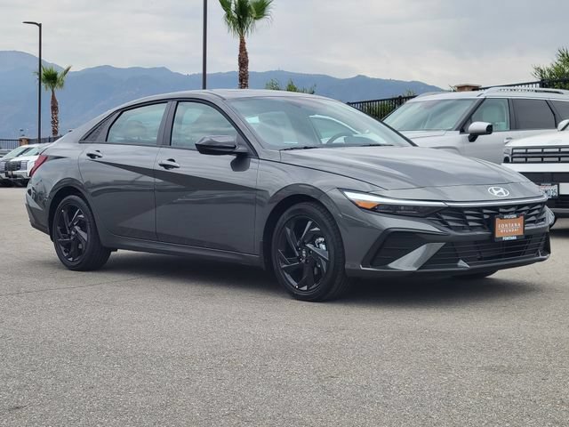 New 2026 Hyundai Elantra SEL Sport FWD image 36