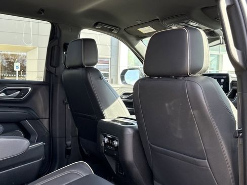 Used 2021 GMC Yukon SLT image 21