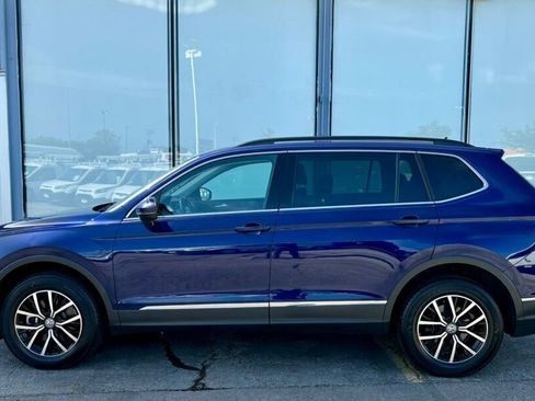 Used 2021 Volkswagen Tiguan SEL AWD/4WD image 35