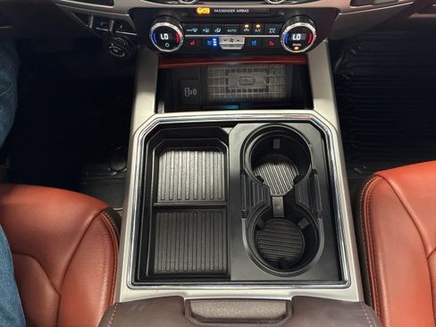 Used 2022 Ford F350 King Ranch w/ King Ranch Ultimate Package image 21