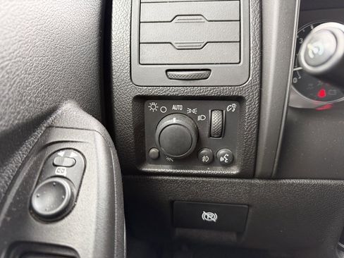 Used 2008 HUMMER H3 Luxury image 11