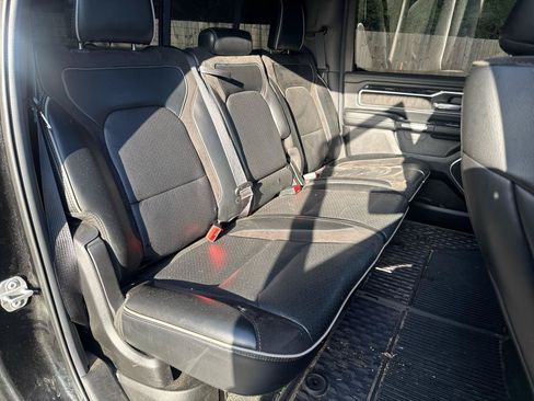 Used 2019 RAM 1500 Laramie AWD/4WD image 26