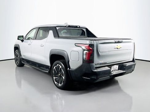 New 2026 Chevrolet Silverado EV LT image 7