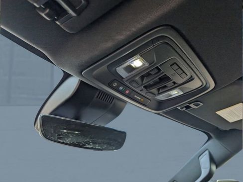 Used 2024 GMC Sierra 2500 AT4 w/ AT4 Premium Plus Package image 30