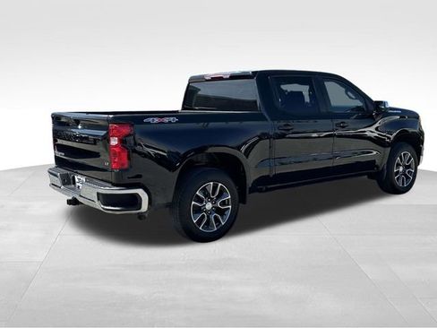 Used 2022 Chevrolet Silverado 1500 LT AWD/4WD image 26