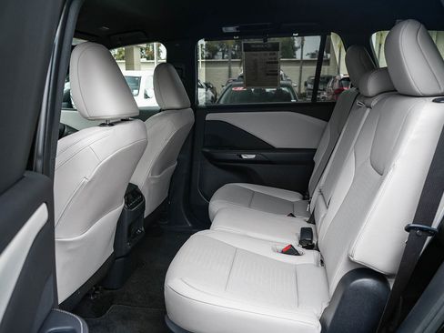 Used 2025 Lexus TX 350 AWD w/ Convenience Package image 17