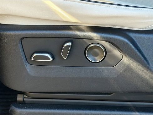 Used 2021 Cadillac Escalade Sport image 28