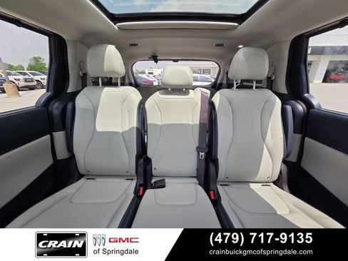 Used 2026 Kia Carnival SX Prestige FWD image 30
