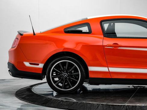 Used 2012 Ford Mustang Boss 302 w/ Boss 302 Accessory Pkg RWD image 20
