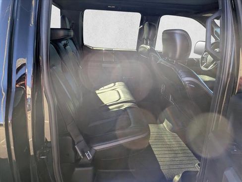 Used 2018 Ford F150 Platinum w/ Equipment Group 701A Luxury image 18