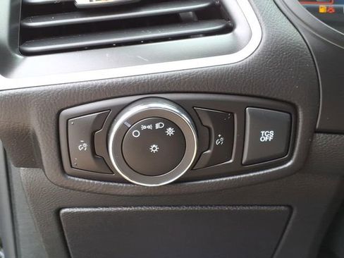 Used 2023 Ford Edge SEL AWD/4WD image 18