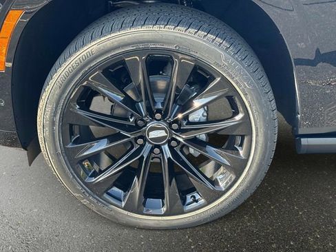 New 2026 Cadillac Escalade Platinum Sport w/ LPO, ONYX Package AWD/4WD image 12