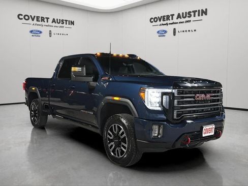 Used 2023 GMC Sierra 2500 AT4 w/ AT4 Premium Plus Package image 7