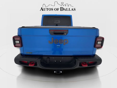 Used 2023 Jeep Gladiator Rubicon w/ LED Lighting Group AWD/4WD image 9