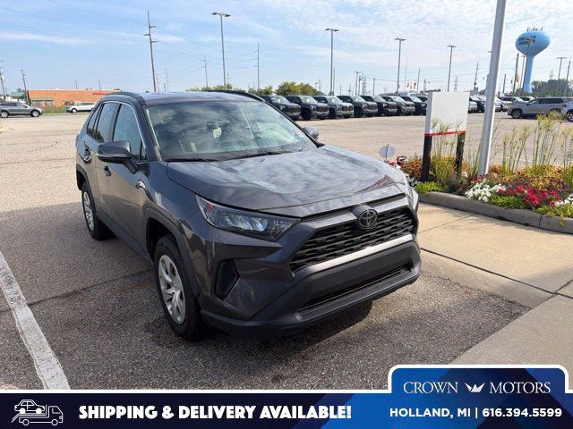 Used 2019 Toyota RAV4 LE w/ All Weather Liner Package AWD/4WD image 1