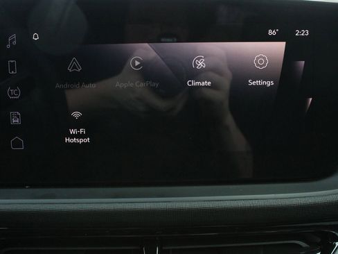 Used 2024 Buick Envista Sport Touring w/ Convenience I Package FWD image 30