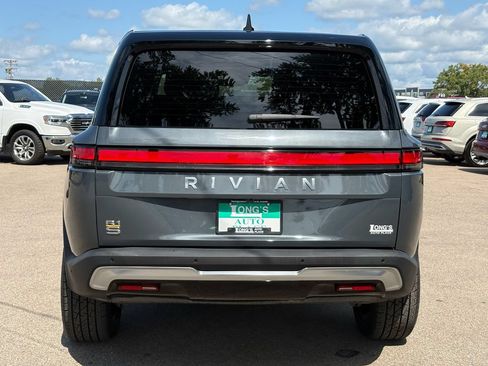 Used 2024 Rivian R1S Adventure AWD/4WD image 7
